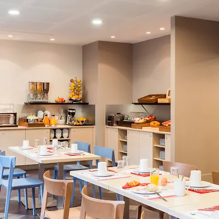 アパートホテル アダージョ ラ デファンス 4* クルブヴォア