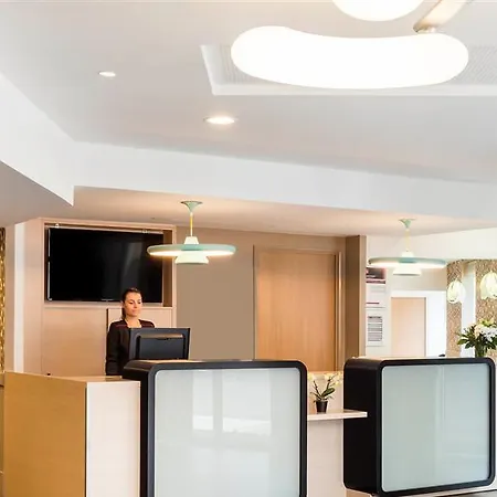 Adagio La Defense Courbevoie