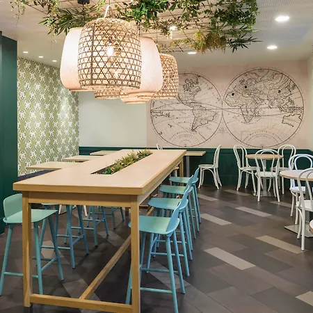 Aparthotel Adagio La Defense Courbevoie