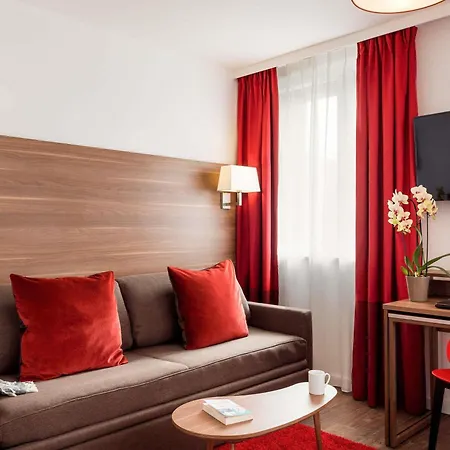 Adagio La Defense Apart Otel Courbevoie