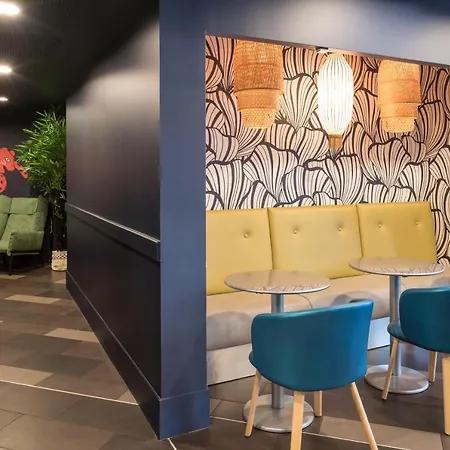 アパートホテル アパートホテル アダージョ ラ デファンス 4*